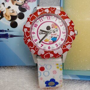NEW Authentic Disney Girl's Wrist Watch